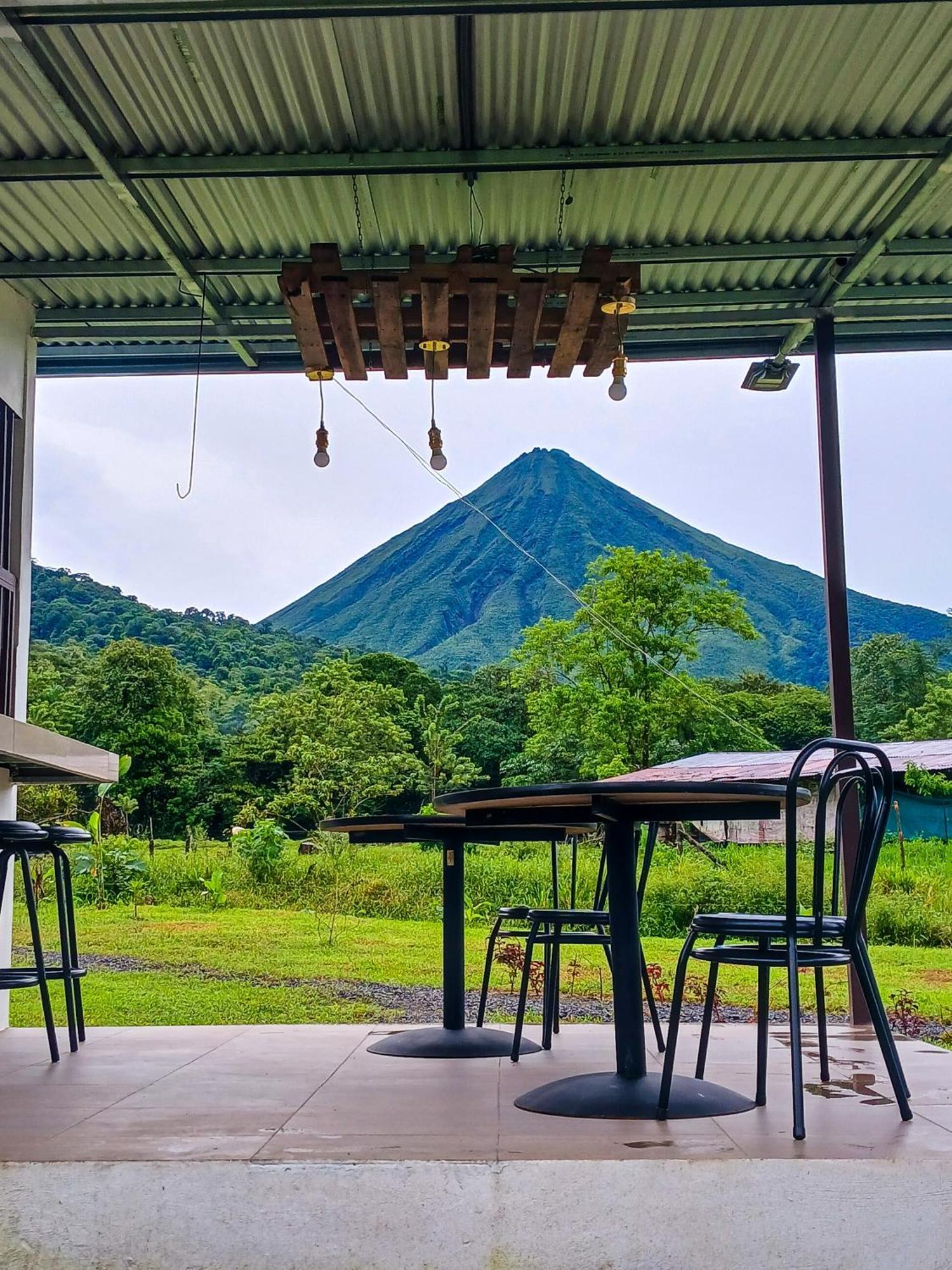 Flora Glamping De Abuela Villa La Fortuna Bagian luar foto