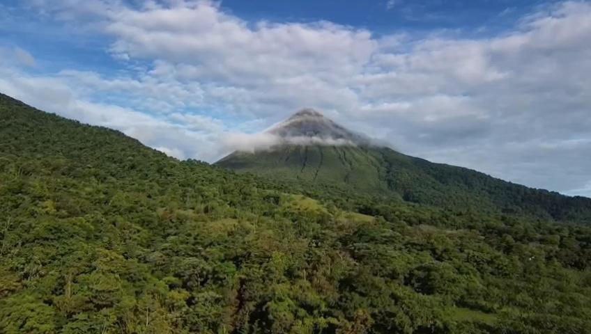 Flora Glamping De Abuela Villa La Fortuna Bagian luar foto