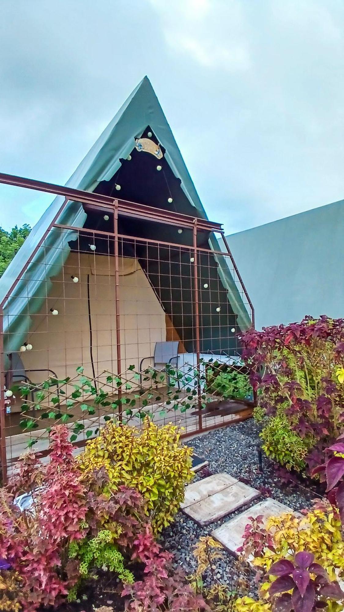 Flora Glamping De Abuela Villa La Fortuna Bagian luar foto